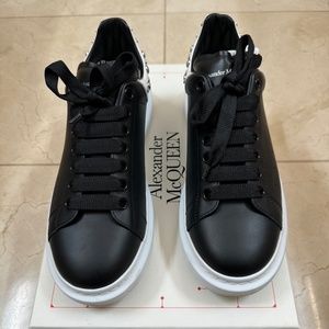 Alexander Mcqeen Curbside Sneaker